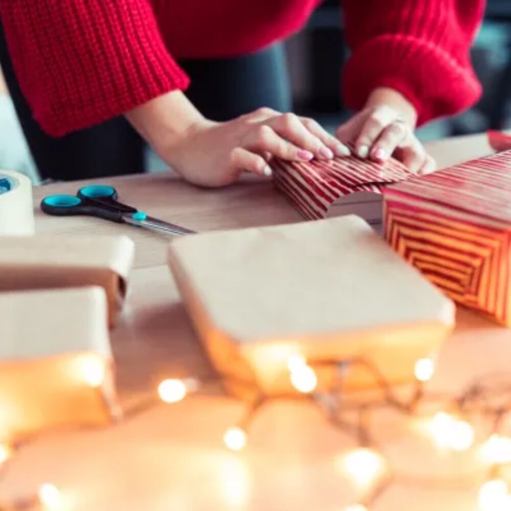 Christmas Gift Wrapping Service Add-On – Only $8!